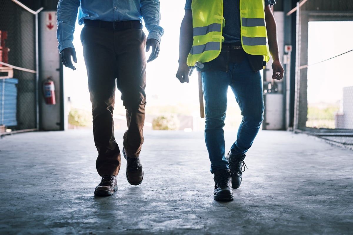 Construction worker progressing on a professional site